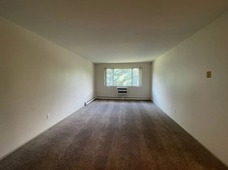 Green Bay apartments for rent - image - property-image-1793216204574.jpeg