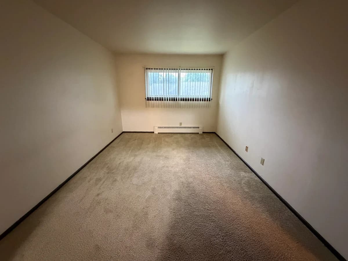Green Bay apartments for rent - image - property-image-1793216640949.jpeg