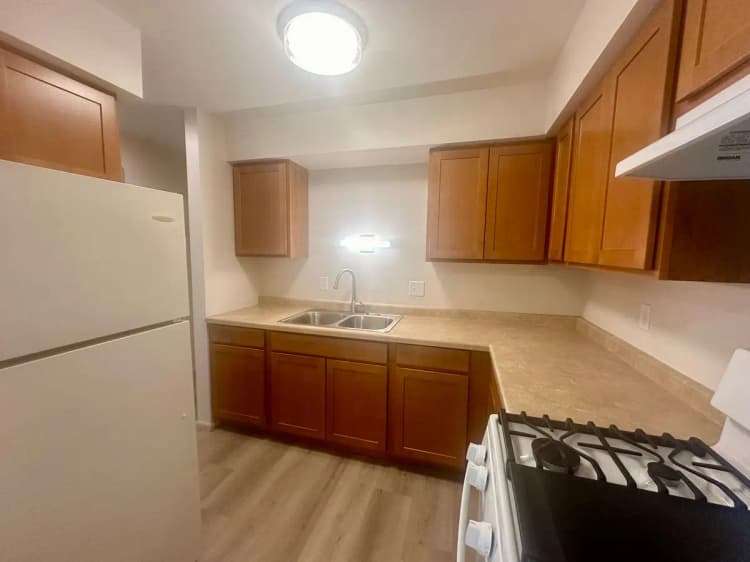 Green Bay apartments for rent - image - large (4).jpeg