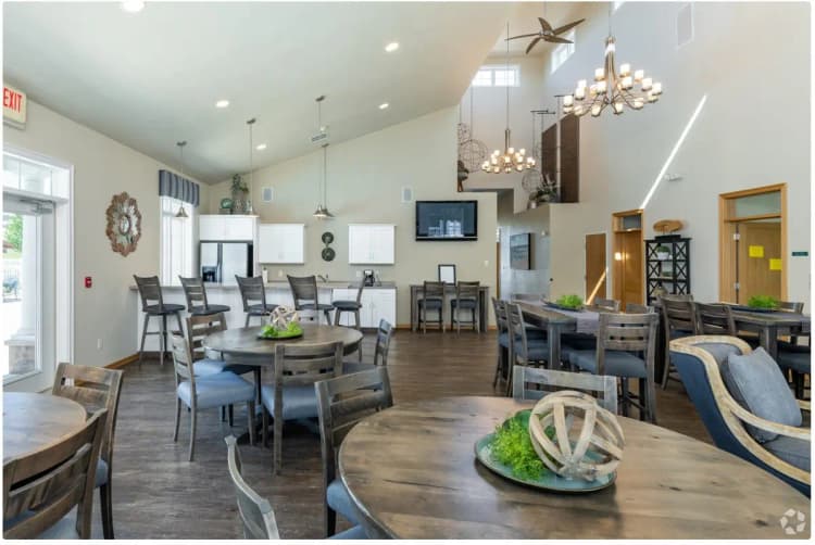 Green Bay apartments for rent - image - clubhouse.jpg