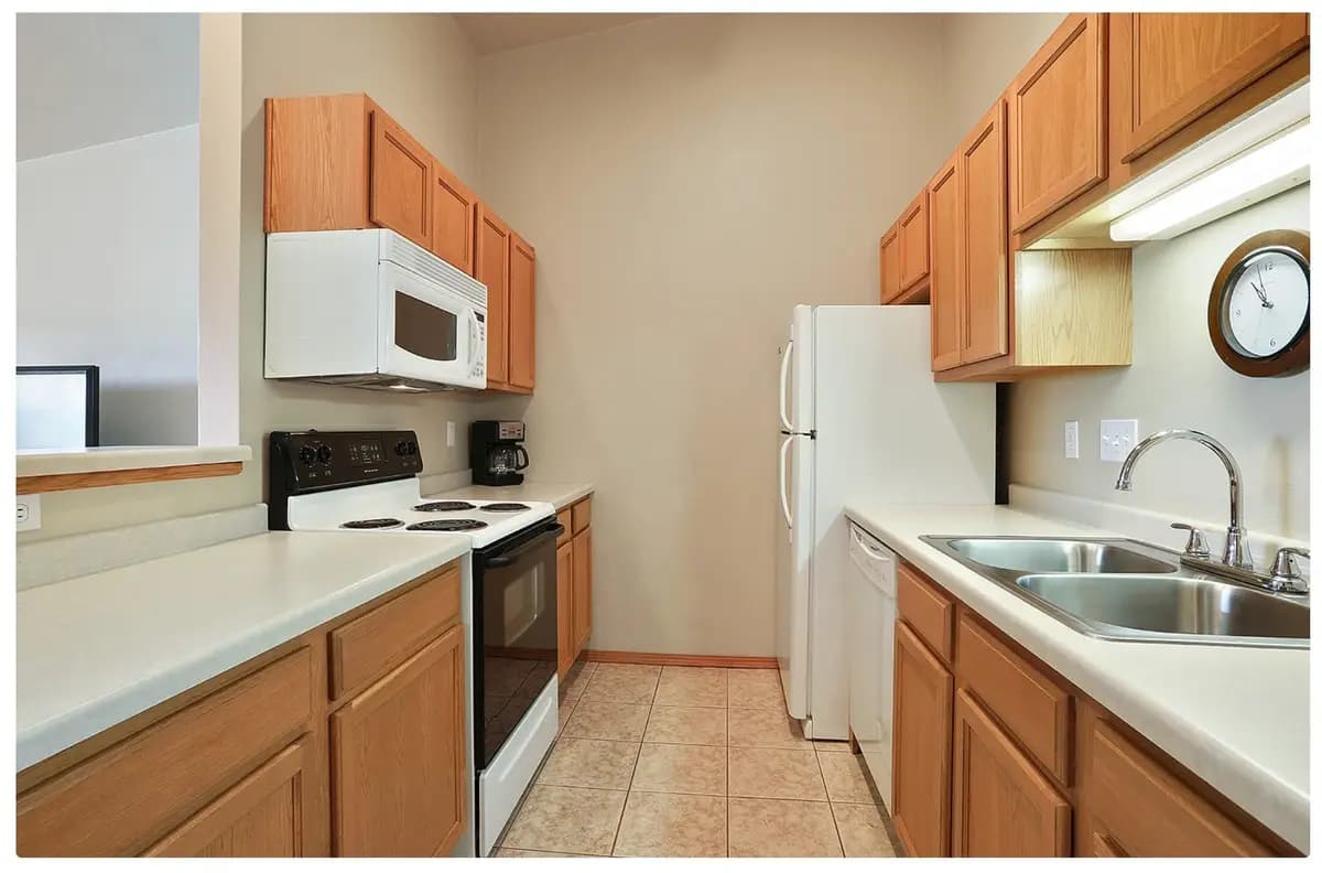 Green Bay apartments for rent - image - kitchen08182103043006893.jpg