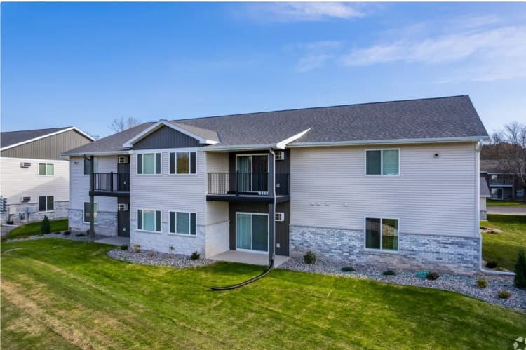 Green Bay apartments for rent - image - TS Exterior11112112351486693.jpg