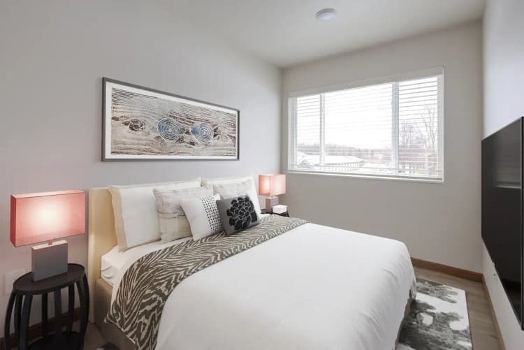 Green Bay apartments for rent - image - The Shores Apartments-POI-002_final.jpg