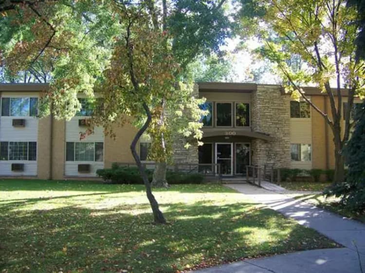 Green Bay apartments for rent - image - nicoletexterior-1920w.webp