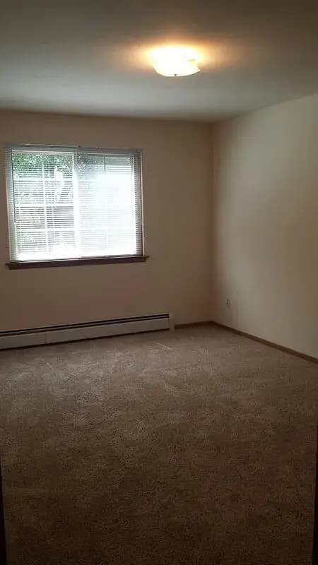 Green Bay apartments for rent - image - nicoletinterior6-1920w.webp