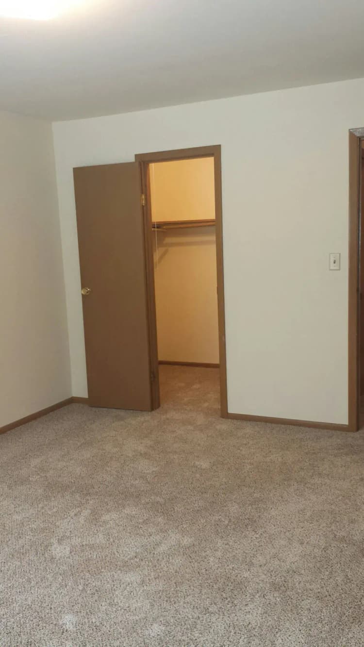 Green Bay apartments for rent - image - nicoletinterior7-1920w.webp