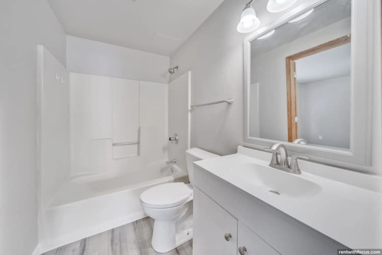 Green Bay apartments for rent - image - 1679099805380-778987540-1920w.webp