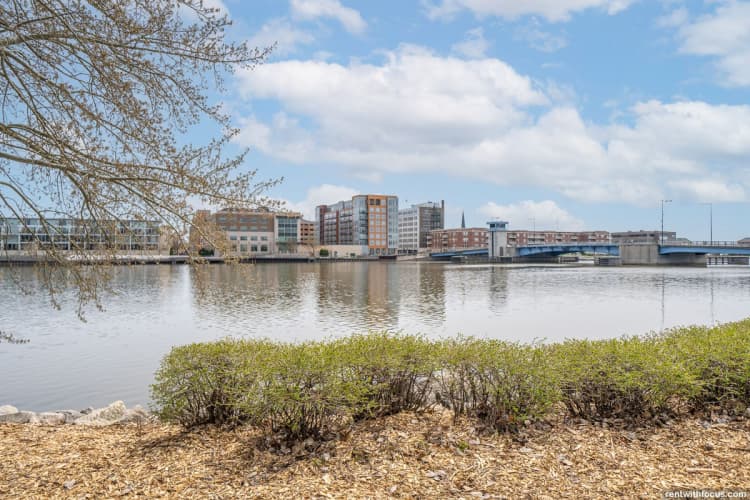 Green Bay apartments for rent - image - large (16).jpg
