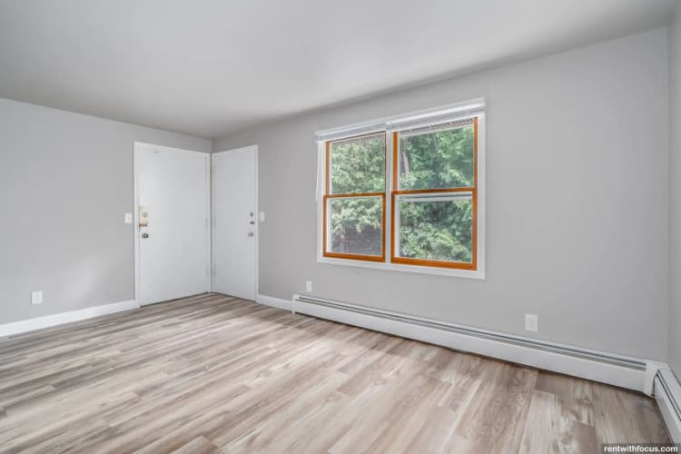 Green Bay apartments for rent - image - 1679099896530-361819507-1920w.webp