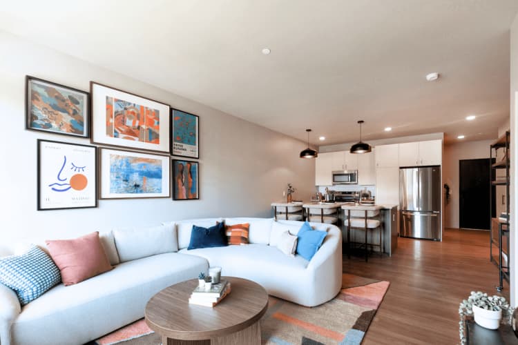 Green Bay apartments for rent - image - Polaris Living Space
