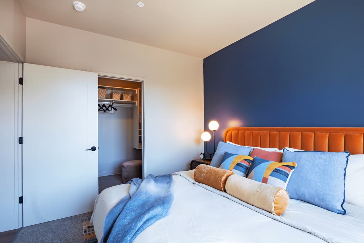Green Bay apartments for rent - image - Polaris Bedroom