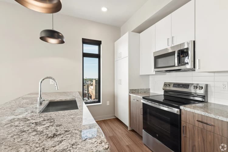 Green Bay apartments for rent - image - Nebula Kitchen
