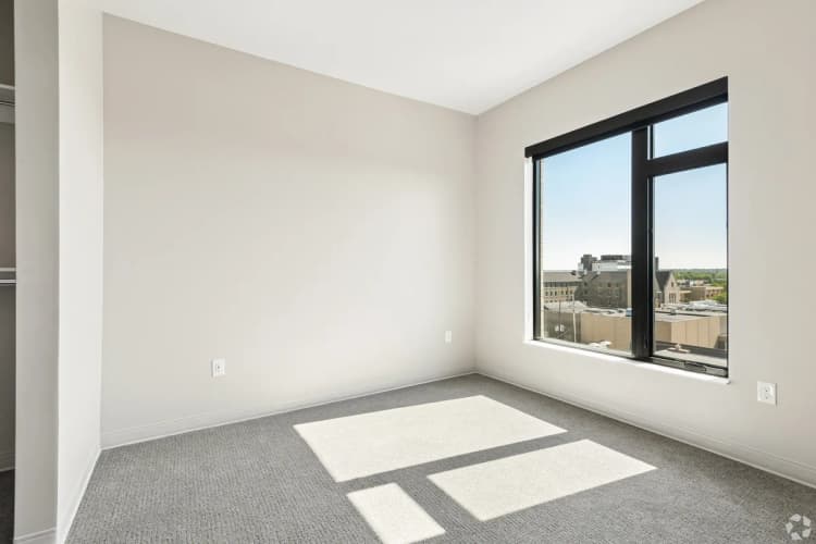 Green Bay apartments for rent - image - Nebula Bedroom