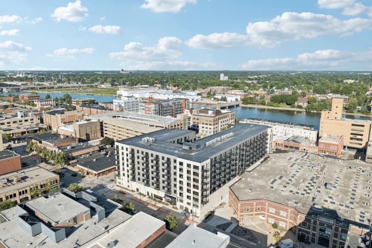 Green Bay apartments for rent - image - NOVA near the River
