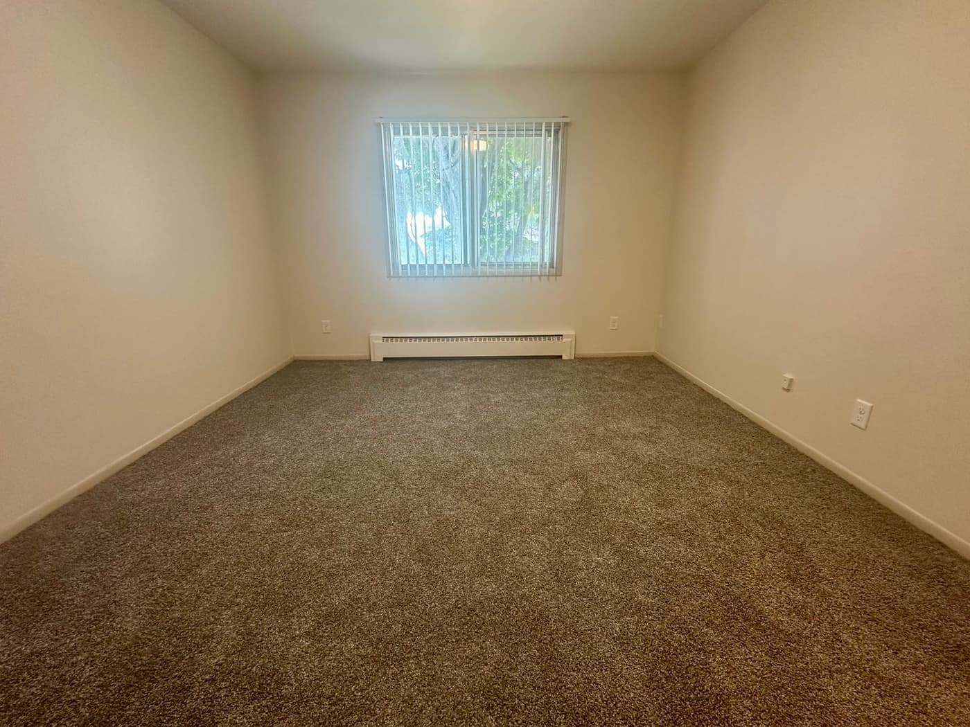 Green Bay apartments for rent - Property image - 1686 Shawano Ave - 2