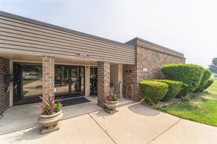 Green Bay apartments for rent - image - 164_DSC1017.jpg