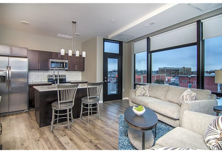 Green Bay apartments for rent - image - living-room-1024x704-1.jpg