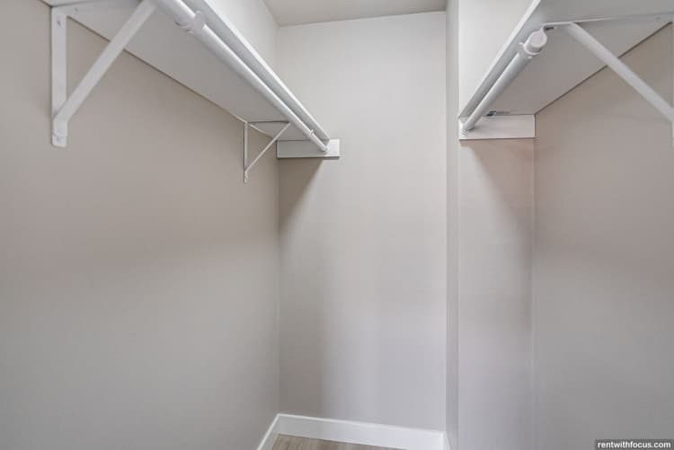 Green Bay apartments for rent - image - large (5).jpg