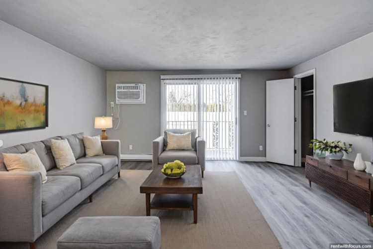 Green Bay apartments for rent - image - large (69).jpg