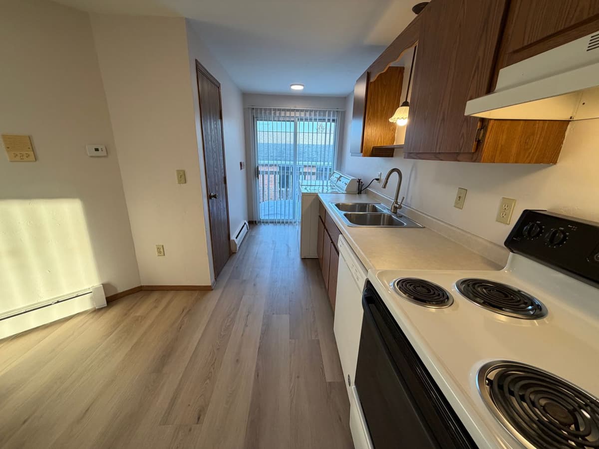 Green Bay apartments for rent - Property image - 2681 Humboldt Rd - 3