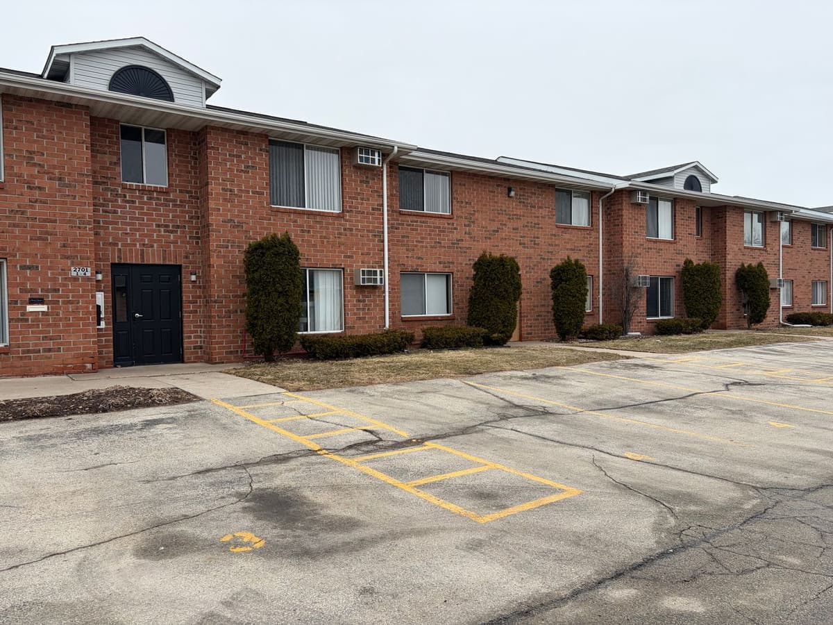 Green Bay apartments for rent - Property image - 2677 Humboldt Rd - 1