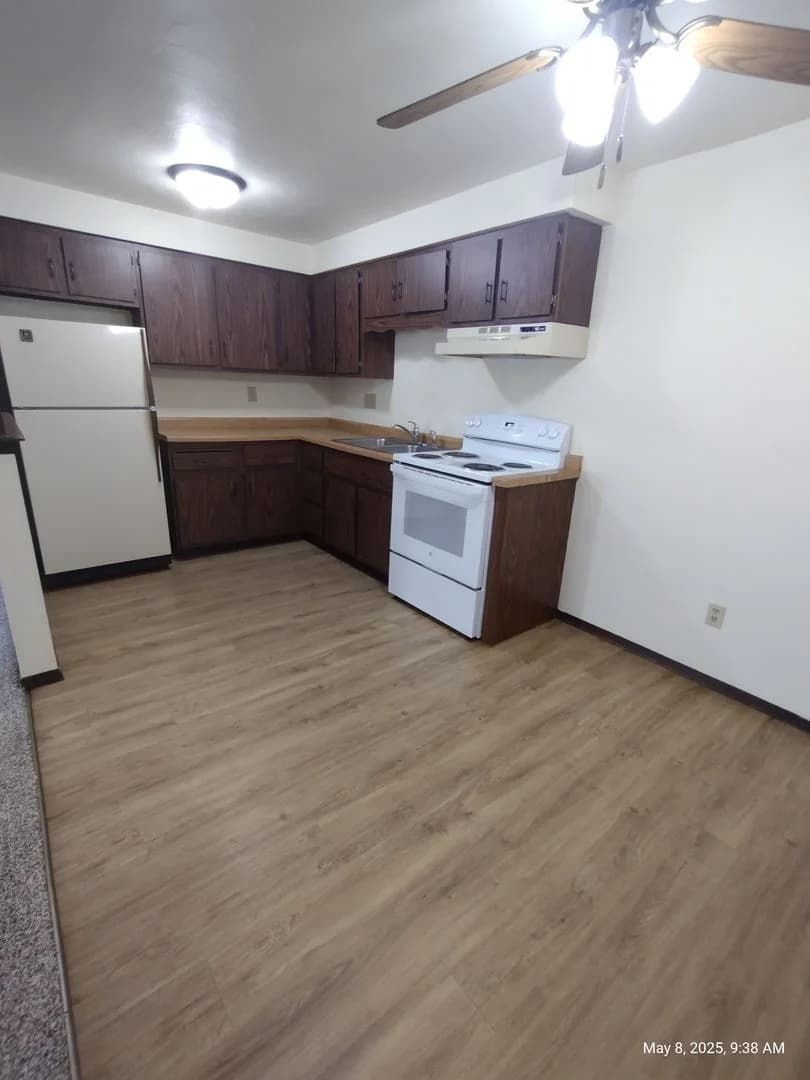 Green Bay apartments for rent - Property image - 1614 Windsor Drive - 3