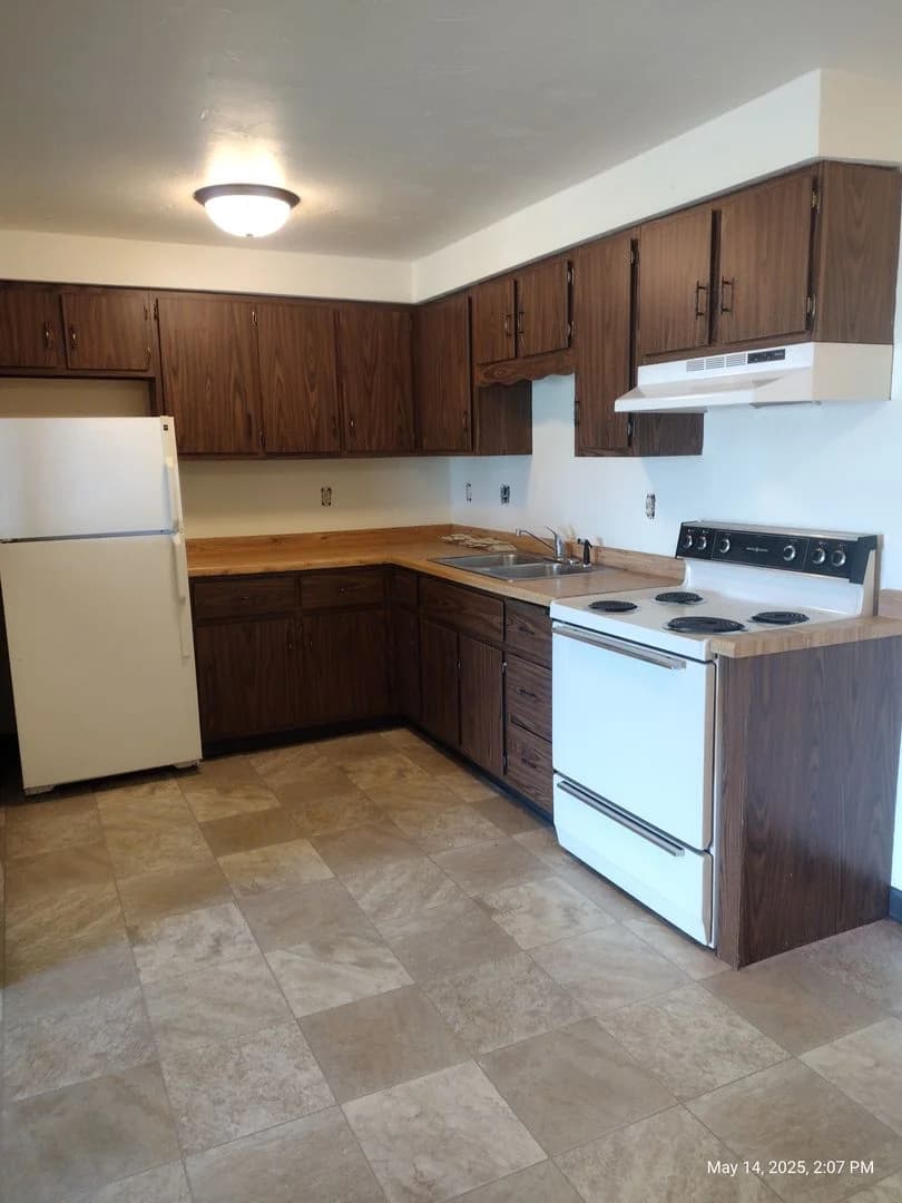 Green Bay apartments for rent - Property image - 1690 Westminster Drive - 1