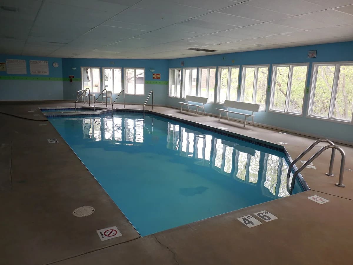 Green Bay apartments for rent - Property image - Pheasant Run Apartments - 3