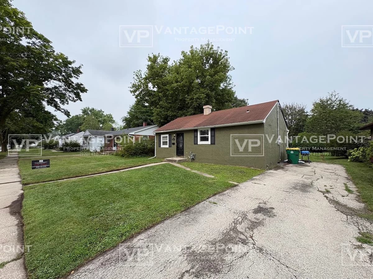 Green Bay apartments for rent - Property image - 1219 Marshall Avenue - 2