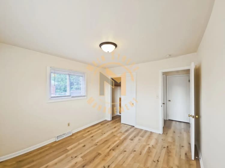 Green Bay apartments for rent - image - imgi_31_large.webp
