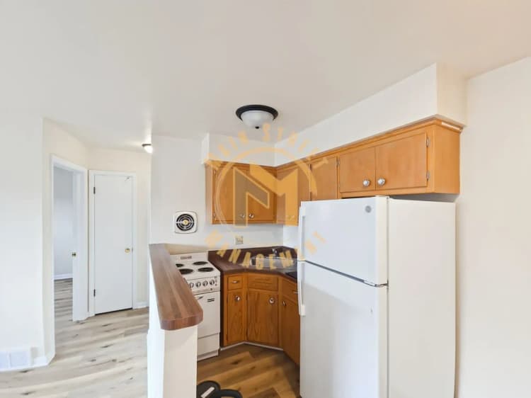 Green Bay apartments for rent - image - imgi_30_large.webp