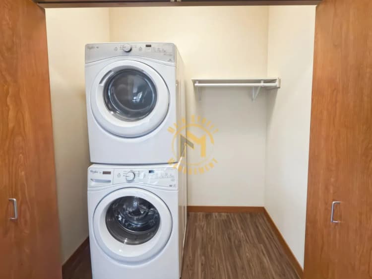 Green Bay apartments for rent - image - imgi_34_large.webp