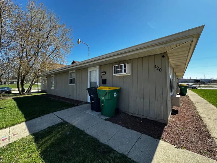 undefined apartments for rent - image - large (24).jpeg