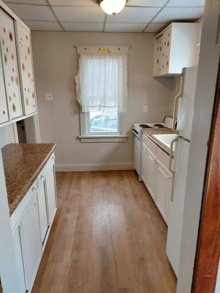 undefined apartments for rent - image - large (10).jpg